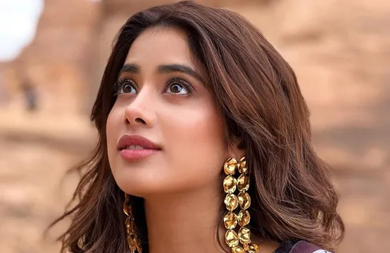 एक्ट्रेस जाह्नवी कपूर ने रिक्रिएट किया इस फिल्म के किरदार का एक सीन, जानें कौनसा है वो किरदार