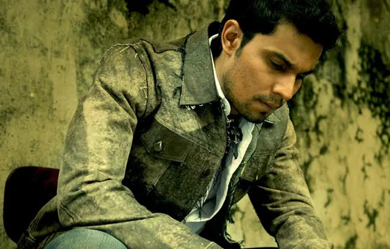 रणदीप हुड्डा ने छोटे से रोल से की थी बॉलीवुड में एंट्री, अब कर रहे हैं हॉलीवुड डेब्यू (Randeep Hooda Hollywood Debut)