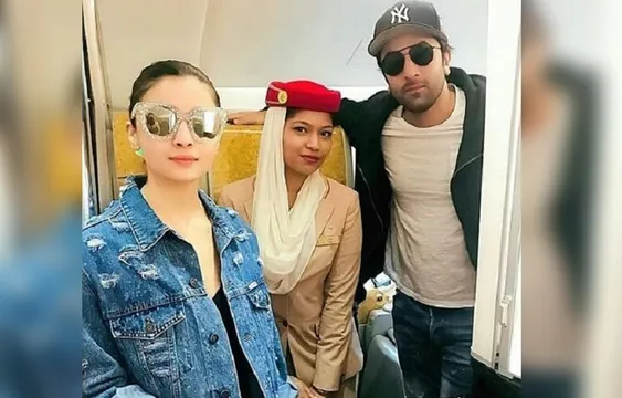 'कलंक' की शूटिंग खत्म कर 'ब्रह्मास्त्र' के लिए रणबीर के साथ रवाना हुई आलिया भट्ट ,तस्वीर आई सामने