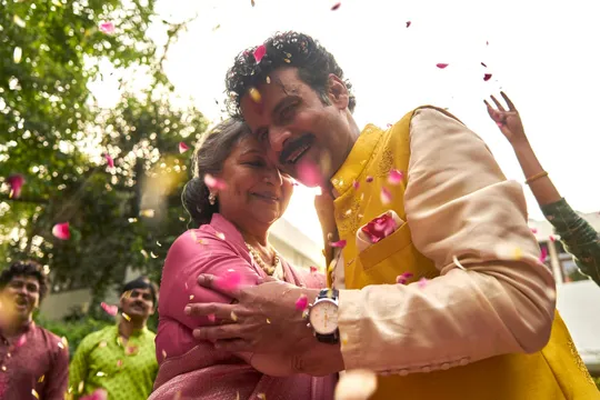 Gulmohar 'HORIi MEIN' Song Out: 12 साल बाद जब 'होरी मे' गाने की शूट के दौरान शर्मिला टैगोर की मौजूदगी से आये सभी क्रू की आंखों में आंसू! 