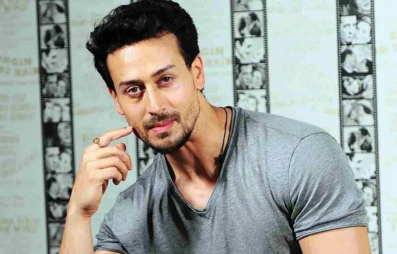 टाइगर श्रॉफ अगले साल अपने 8 बेडरूम वाले घर में होंगे शिफ्ट, जॉन अब्राहम के भाई कर रहे डिजाइन