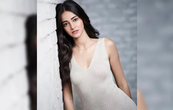 पहली फिल्म रिलीज़ होने से पहले ही कई ब्रैंड्स का चेहरा बनीं अनन्या पांडे