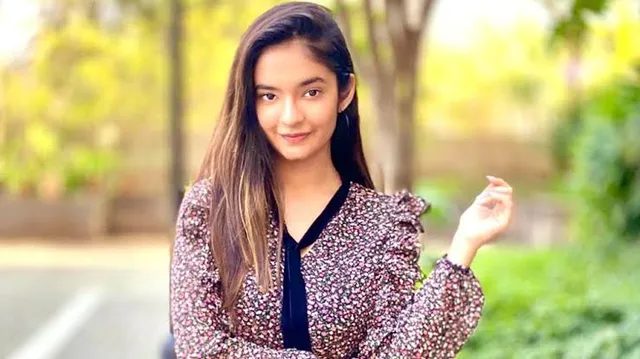 KKK11: कंटेस्टेन्ट Anushka Sen हुई कोरोना से संक्रमित