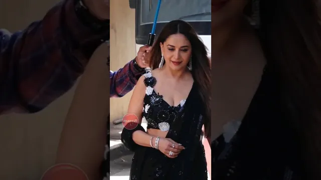 Bollywood Actress Madhuri Dixit Spotted On The Sets Of Dance Deewane In A Black Saree #shorts