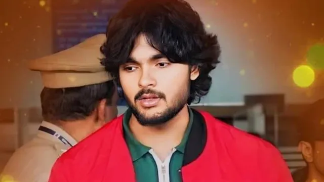 పవర్ స్టార్ ఫ్యాన్స్ కు కిక్కిచ్చే న్యూస్.. అకిరా వచ్చేస్తున్నాడు