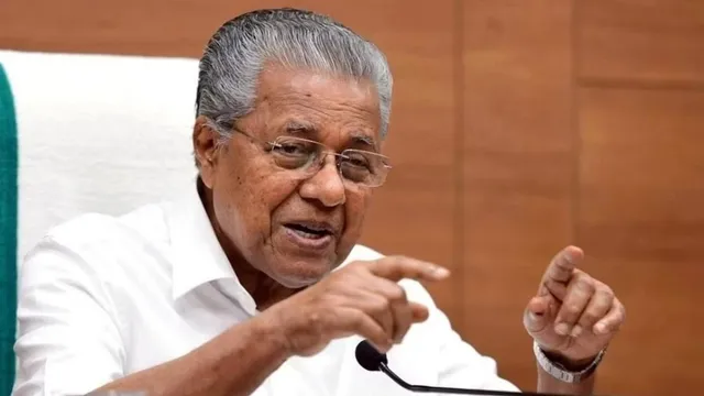 కేరళ సీఎం కాన్వాయ్‌కు ఘోర ప్రమాదం