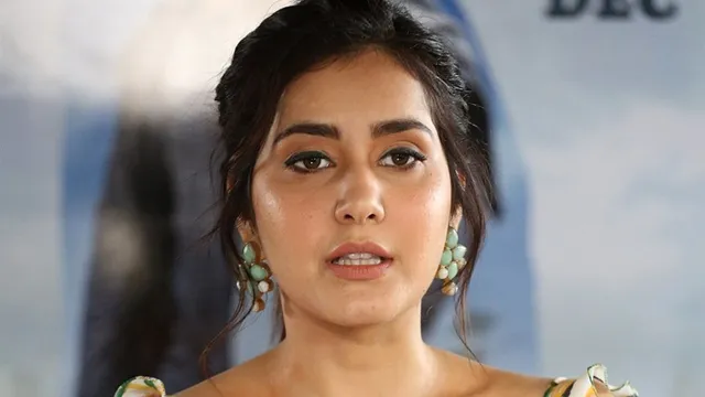 రాశీఖన్నా కు బ్రేకప్.. డిప్రెషన్ లోకి వెళ్ళిపోయిన హీరోయిన్?