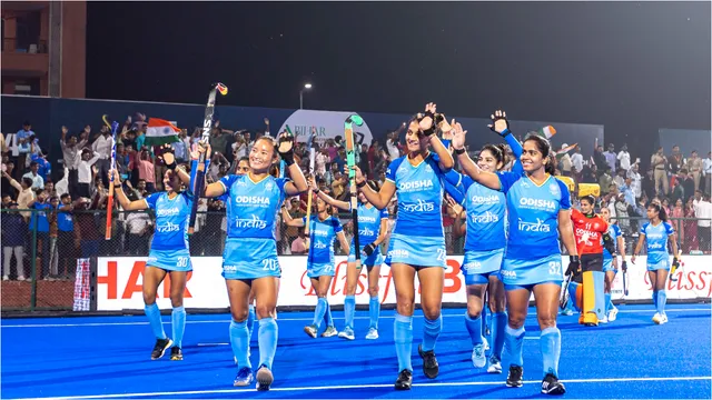 ఆసియా ఛాంపియన్స్‌లో ఫైనల్స్‌లోకి దూసుకెళ్ళిన భారత మహిళల హాకీ జట్టు