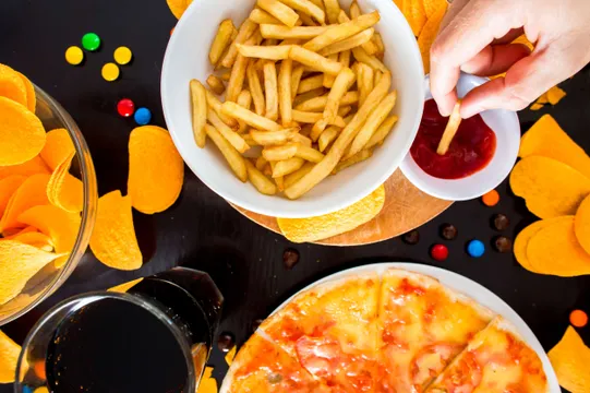 Junk Food: ఇలా చేస్తే జంక్‌ ఫుడ్‌ తిన్నా ఏమీ కాదు