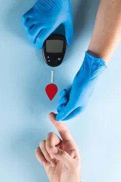 Diabetic: ఈ అలవాట్లతో రెట్టింపు ప్రమాదం..మానుకోకపోతే అంతే సంగతి