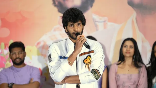 సినిమా నచ్చని వాళ్ళకి డబ్బులు ఇచ్చేసినా.. ఆటిట్యూడ్ స్టార్ వీడియో వైరల్