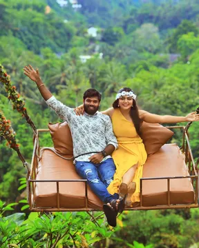 భర్తతో జ్యోతక్క అదిరిపోయే ఫొటో షూట్