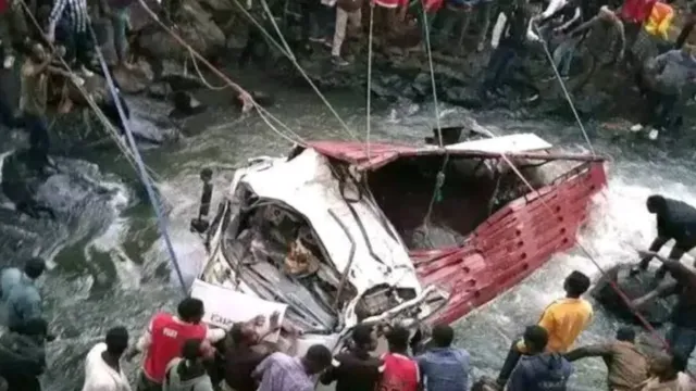 Ethiopia: నదిలో పడిన ట్రక్కు..71 మంది మృతి!