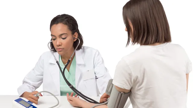 Blood Pressure: అధిక రక్తపోటు ఉంటే ఇవి అమృతం..అస్సలు మిస్‌కావొద్దు