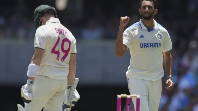 Cricket: లక్ష్య ఛేదనలో ఆసీస్...మూడు కీలక వికెట్లు డౌన్
