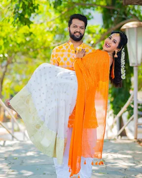భర్తతో యాంకర్ లాస్య ఫొటో షూట్.. ఫొటోలు వైరల్!