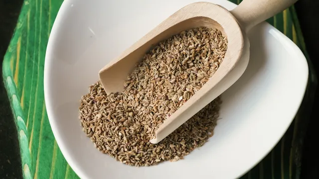 health Tips: ఒక చిటికెడు వాము అనేక తీవ్రమైన వ్యాధులను చంపుతుందని మీకు తెలుసా!