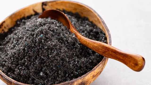 Black Salt: నీటిలో నల్ల ఉప్పు కలిపి తాగితే జరిగే అద్భుతాలు ఇవే