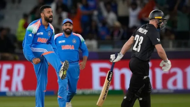 IND VS NZ: కివీస్ మొదటి బ్యాటింగ్ పూర్తి.. భారత్ టార్గెట్ ఎంతంటే?