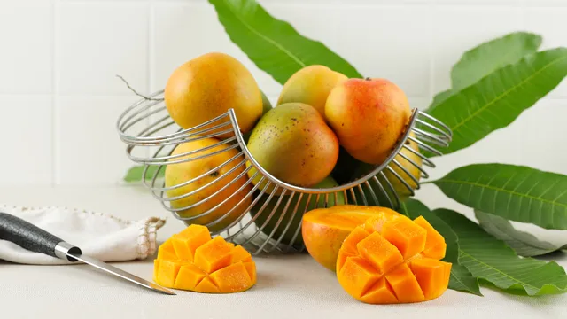 Mangoes: తొలి సీజన్ మామిడి పండ్లు ఆరోగ్యానికి హానికరమా..?