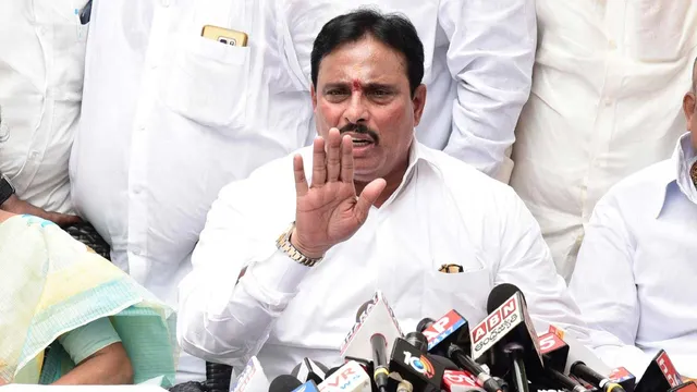 Danam Nagender : కేసీఆర్ వరంగల్ సభ సక్సెస్ అవుతుంది..  దానం సంచలన కామెంట్స్