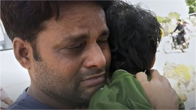 మీకు దండం పెడతా.. పిల్లలకు గుండె ఆపరేషన్లు ఉన్నాయి.. పాకిస్థానీ తండ్రి ఆవేదన!