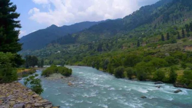 Kashmir: పాక్‌ ఆక్రమిత కశ్మీర్‌ కు వరద హెచ్చరికలు!