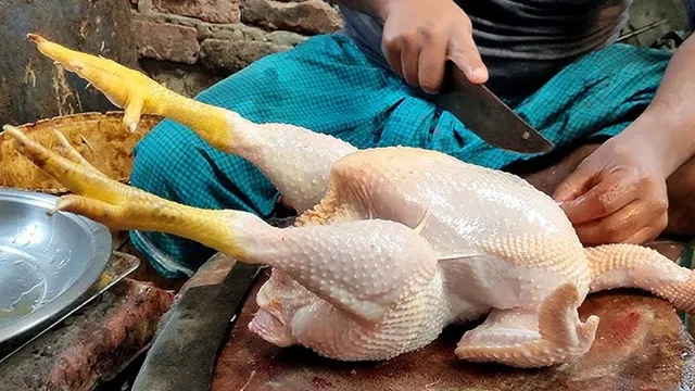 Rajasthan Teacher : పరీక్ష ఆపించి విద్యార్థితో కోడ్ని కోయించాడు..  టీచర్ సస్పెండ్!