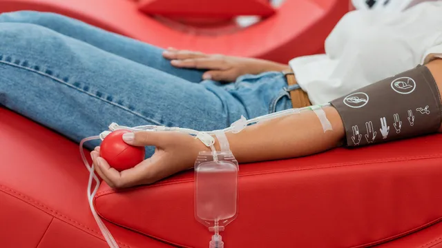 Blood Donation: ఈ సమస్యలు ఉన్నవారు రక్తదానం అస్సలు చేయకూడదు
