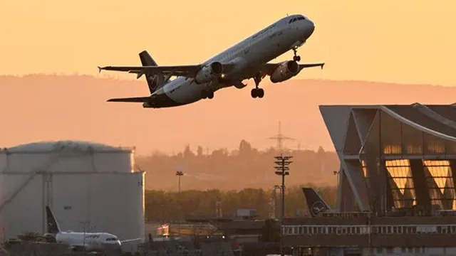 Pakistan : పాకిస్తాన్‌కు దెబ్బ మీద దెబ్బ..  బిగ్ షాకిచ్చిన ఐదు దేశాలు!