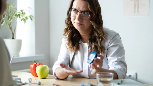 Pre-Diabetes: ప్రీడయాబెటిస్, ఊబకాయం ఉన్నవారు కొన్ని పండ్లను ఎందుకు నియంత్రణలో తినాలి?