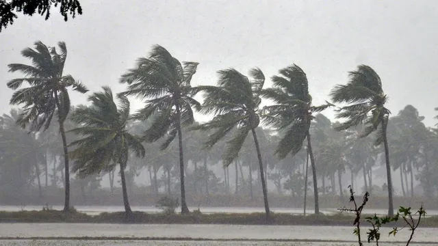 Monsoon: దేశంలోకి విస్తరించిన నైరుతి.. తెలుగు రాష్ట్రాలకు భారీ వర్షాలు
