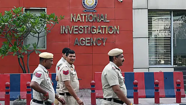 CRPF Jawan Arrested : పాక్⁬తో చేతులు కలిపాడు.. CRPF జవాన్ అరెస్ట్