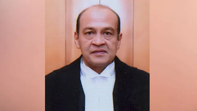 Justice Yashwant Verma:  జస్టిస్ యశ్వంత్ వర్మపై కేంద్రం అభిశంసన తీర్మానం!