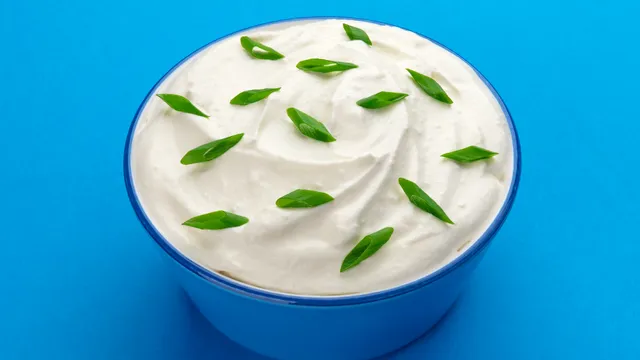 Curd: ప్రతి ఉదయం ఖాళీ కడుపుతో పెరుగు తినండి.. మీకు ఈ ప్రయోజనాలన్నీ లభిస్తాయి!