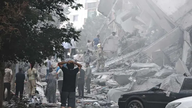 Israel-Iran War: భీకర యుద్ధం.. ఇద్దరు ఇరాన్ కీలక అధికారులు మృతి