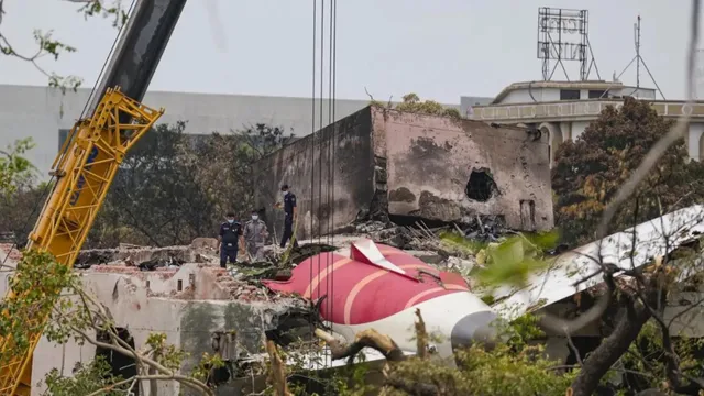 Ahmedabad Plane Crash: విమాన ప్రమాదం.. 47 మృతదేహాలు గుర్తింపు