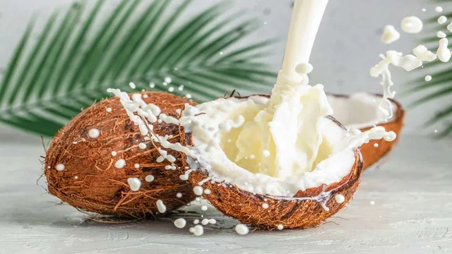 Milk: ఇది గనుక పాలల్లో కలిపి తాగితే ఎముకలు ఉక్కులా తయారవుతాయి