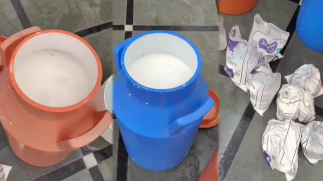 HYD Milk: హైదరాబాద్ లో యాసిడ్, కెమికల్స్ తో పాలు.. ఆ ఎరియాల్లో అమ్మకాలు.. షాకింగ్ వీడియోలు!