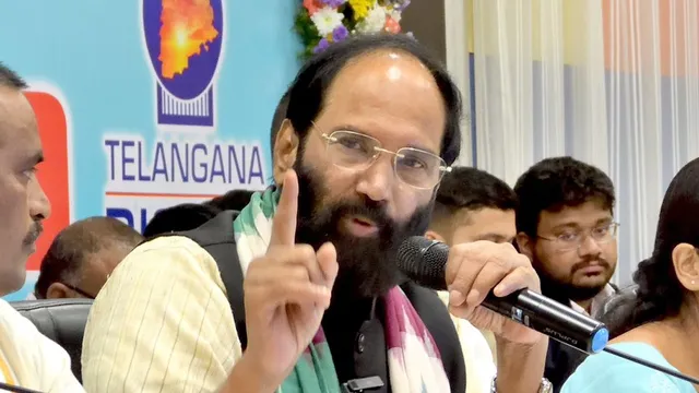 Nampally Court :  మంత్రి ఉత్తమ్⁬కు బిగ్ షాక్ ..  నాంపల్లి కోర్టు నాన్ బెయిలబుల్ వారెంట్