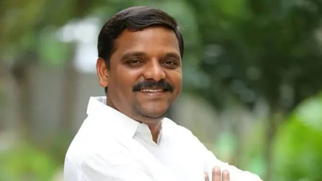 BIG BREAKING :  MLC తీన్మార్‌ మల్లన్న ఆఫీసుపై దాడి