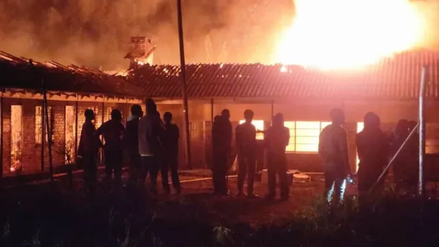Fire Accident: వృద్దాశ్రమంలో  ఘోర అగ్ని ప్రమాదం.. 9 మంది స్పాట్ డెడ్ !