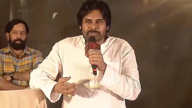 pawan kalyan: హరిహర వీరమల్లు సినిమాను బాయ్ కట్ చేసుకోండి..  పవన్ సంచలన స్టేట్⁬మెంట్!
