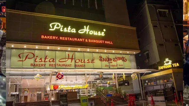 Pista House Raids : వామ్మో.. పిస్తా హౌస్‌ లో  బిర్యానీ తింటే ఖతమే.. ఎలుకలు, బొద్దింకలతో!