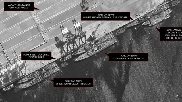 Pakistan Navy: ఆపరేషన్ సిందూర్‌ సమయంలో కరాచీ పోర్టు నుంచి పాక్‌ నౌకలు మాయం.. ఏం జరిగింది ?
