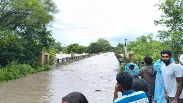 Telangana Heavy Rains: తెలంగాణలో కుండపోత వర్షాలు.. 25 జిల్లాలకు బిగ్ అలర్ట్.. డేంజర్ జోన్‌లో ఈ 11 జిల్లాలు!