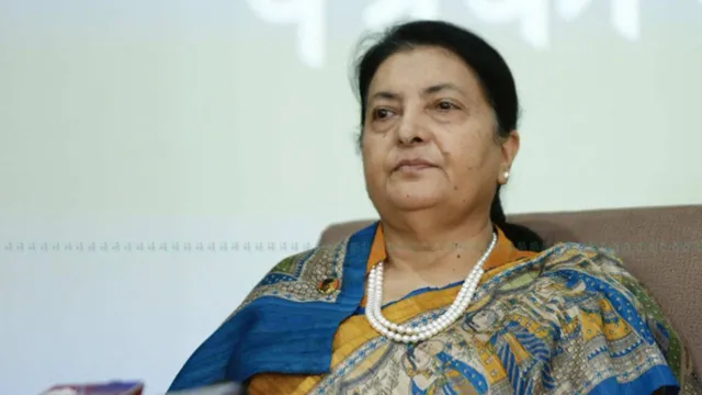 Nepal : దారుణం .. మాజీ ప్రధాని భార్యను సజీవంగా తగలపెట్టారు!