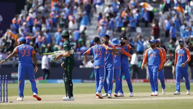 India Vs Pakistan : అయ్యో పాపం.. 50% తగ్గించినా ..  టికెట్లు కొనట్లే!