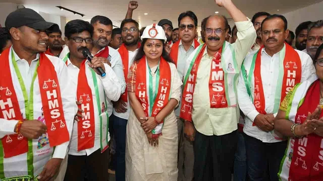 Kavitha: సీబీఐకి ఫిర్యాదు చేస్తా.. BRS పై  ఎమ్మెల్సీ కవిత సంచలన వ్యాఖ్యలు