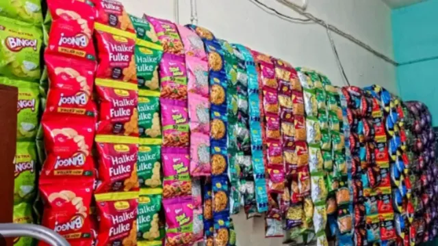 New GST: కొత్త జీఎస్టీ రేట్ల తర్వాత బిస్కెట్లు, చిప్స్ ప్యాక్‌ల ధరలు తగ్గాయా? కంపెనీలు ఏం చెబుతున్నాయి?